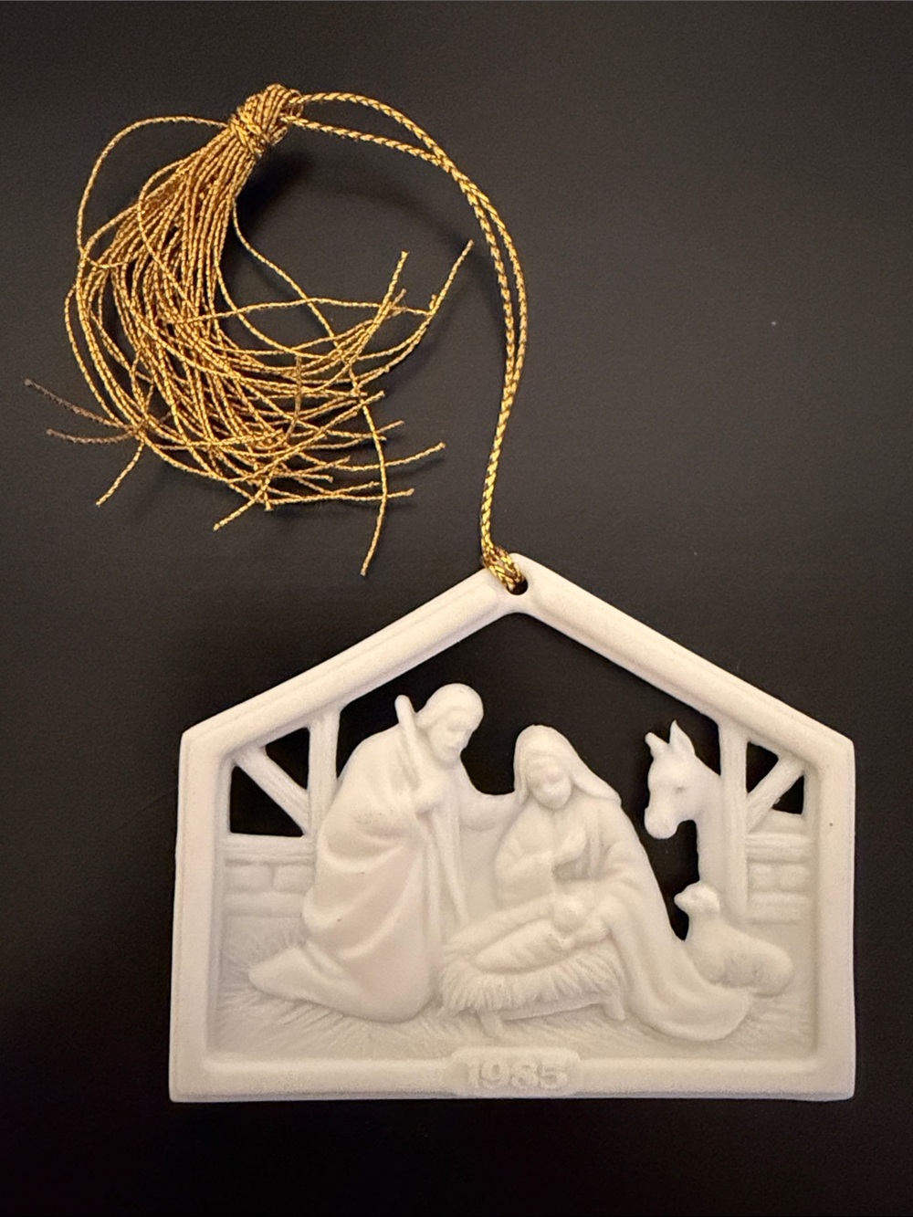 Avon 1985 White Nativity Ornament with Gold Tassel